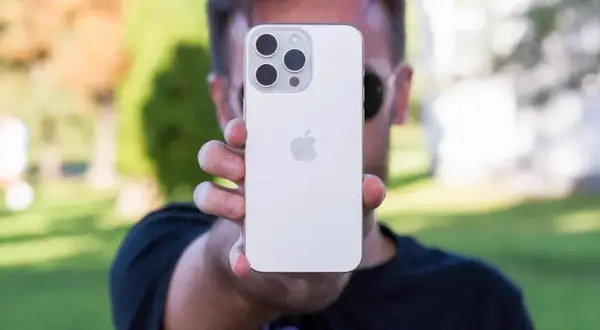 Jak ustawić aparat iPhone 15 Pro, aby uzyskać lepsze zdjęcia?