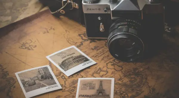 Kiedy wymyślono aparat fotograficzny? Odkryj jego fascynującą historię